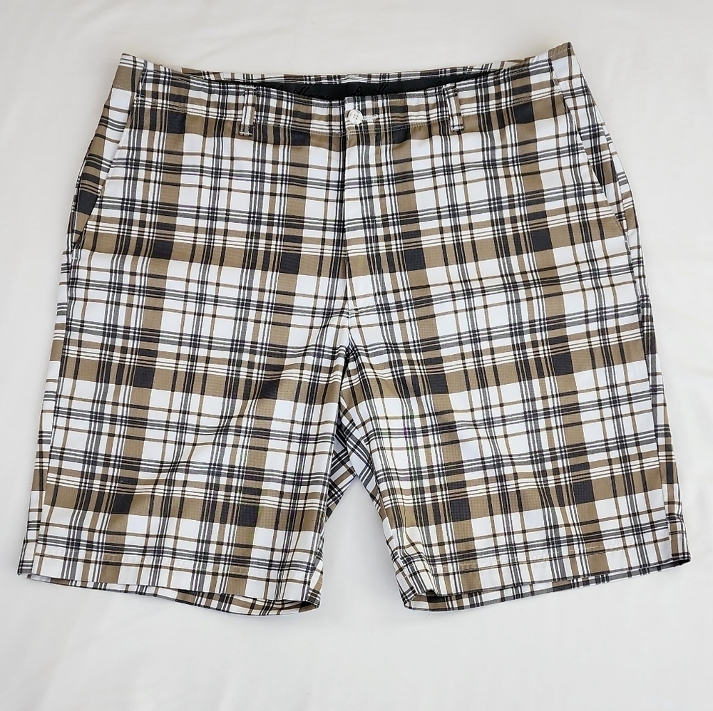 Ben Hogan Plaid Men Shorts